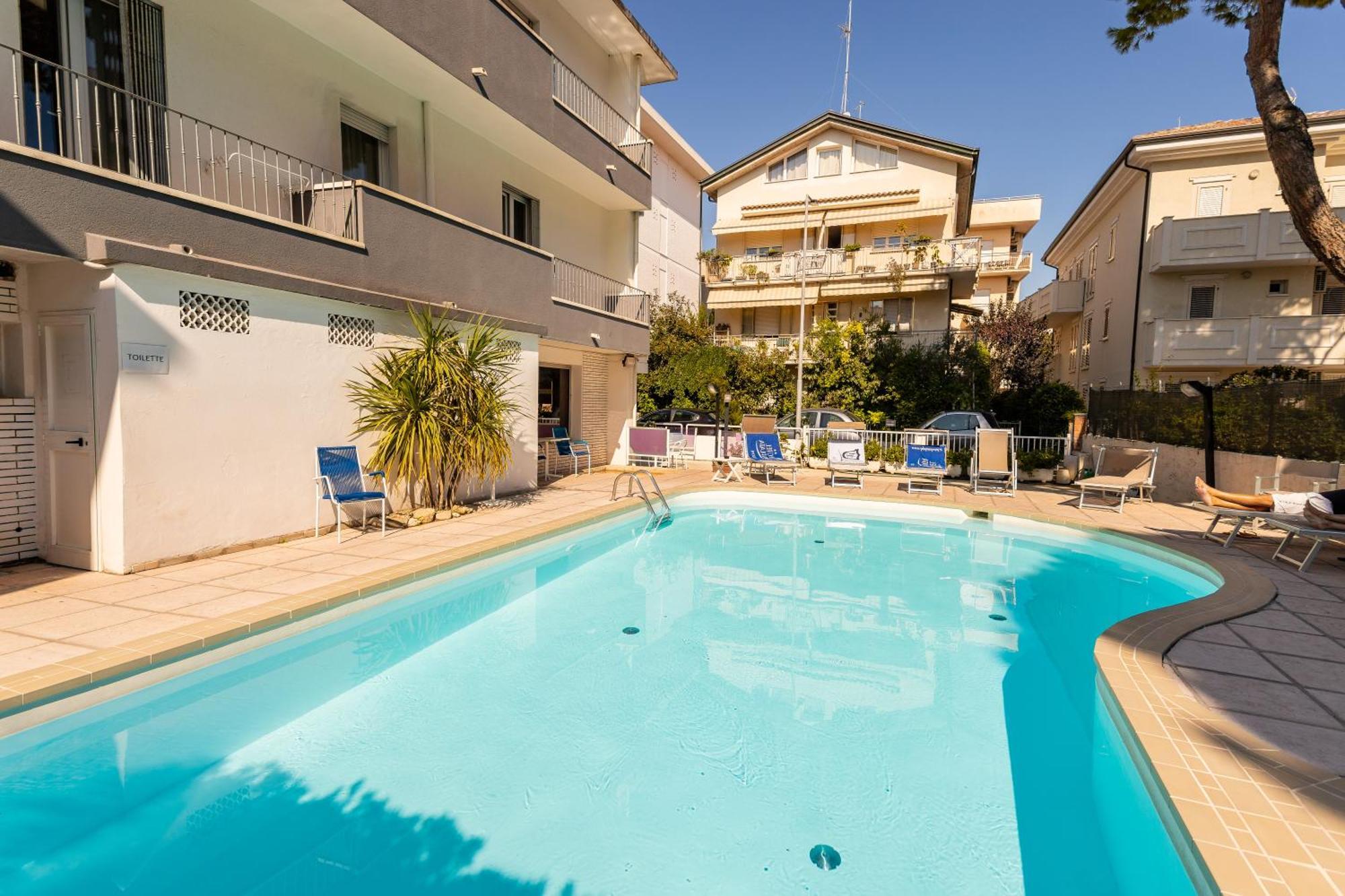 La Plata Hotel - Con Piscina Риччоне Екстер'єр фото